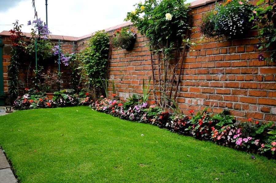 Brick Wall Decor Ideas
